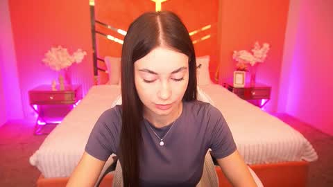 cherryylulu online show from 11.04.25