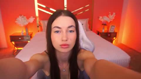 cherryylulu online show from 11.19.25