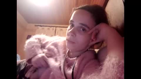 Snapshot of cherymoon89 chatting on 02.18.25 CherryMoon online show from 02.18.25