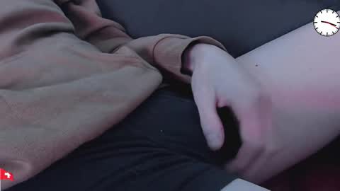 Grey online show from 10.12.25