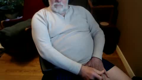Snapshot of chgodad chatting on 02.02.25 chgodad online show from 02.02.25