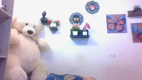 Snapshot of chiarafioree chatting on 10.03.25 ChiaraFioree online show from 10.03.25