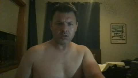 Snapshot of chicagoguy7183 chatting on 06.08.26 chicagoguy7183 online show from 06.08.26