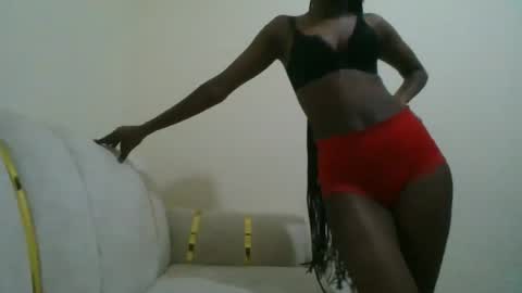 Chickymuse  online show from 07.17.26