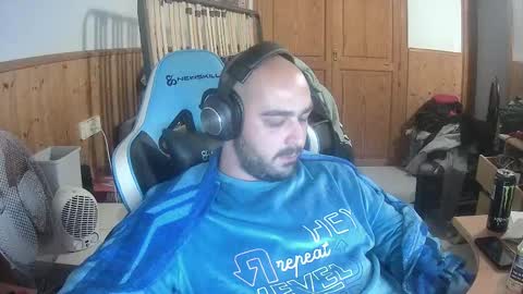 Snapshot of chicomallorca96 chatting on 02.17.25 chicomallorca96 online show from 02.17.25