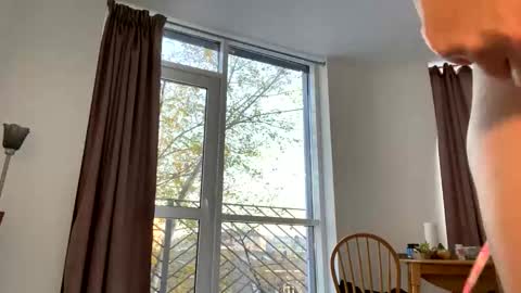 Snapshot of chiculya chatting on 11.29.25 chiculya online show from 11.29.25