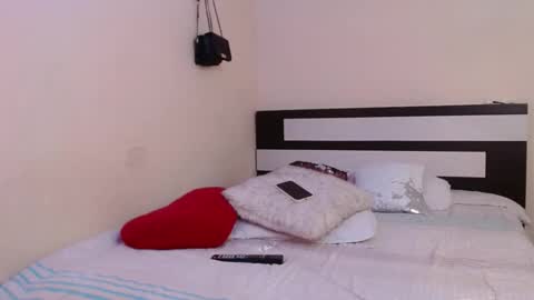 Snapshot of chikandela chatting on 01.14.25 Valentina online show from 01.14.25