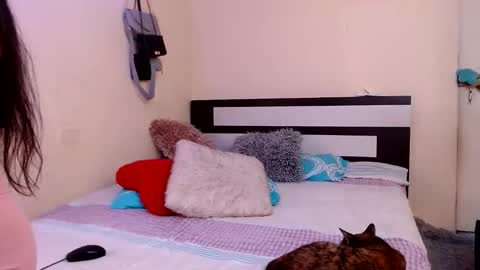 Snapshot of chikandela chatting on 11.26.25 Valentina online show from 11.26.25