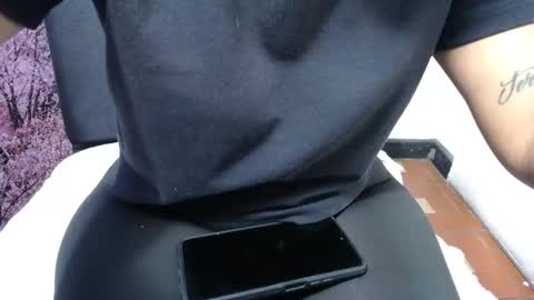 Snapshot of chiky_nastyy chatting on 11.02.25 Chikys online show from 11.02.25