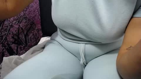 Snapshot of chiky_nastyy chatting on 12.01.25 Chikys online show from 12.01.25