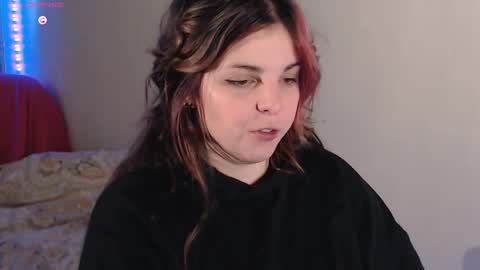 Snapshot of chill_saya chatting on 02.05.25 Saya online show from 02.05.25