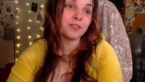 Snapshot of chill_saya chatting on 09.30.25 Saya online show from 09.30.25