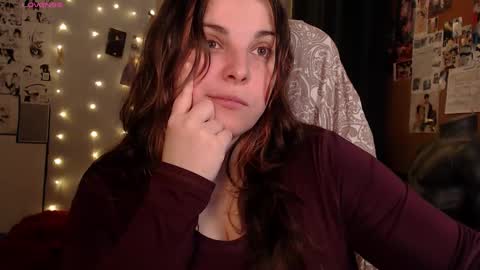 Snapshot of chill_saya chatting on 10.06.25 Saya online show from 10.06.25