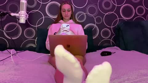 Snapshot of chillgoddess chatting on 12.08.24 Goddess Vika - owner of all ur money online show from 12.08.24