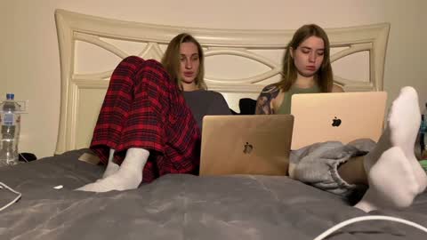 Snapshot of chillgoddess chatting on 12.30.24 Goddess Vika - owner of all ur money online show from 12.30.24