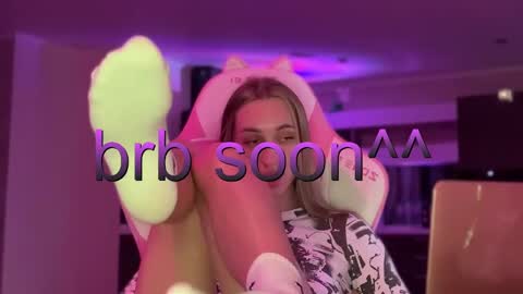 Snapshot of chillgoddess chatting on 03.09.25 Goddess Vika - owner of all ur money online show from 03.09.25