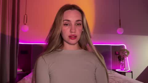 Snapshot of chillgoddess chatting on 11.10.25 Goddess Vika - owner of all ur money online show from 11.10.25