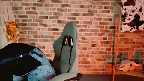 Bella online show from 11.19.25