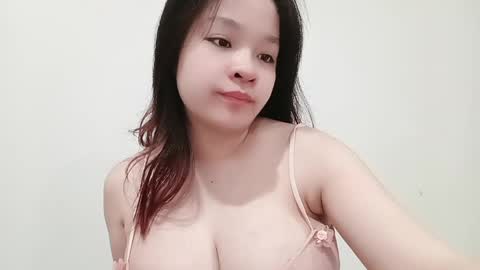 Snapshot of chillylove chatting on 05.17.26 Jani online show from 05.17.26