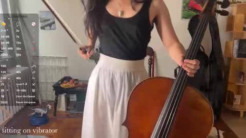 Snapshot of chiloschista chatting on 09.23.25 judith online show from 09.23.25