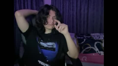 Snapshot of chinchunn chatting on 10.07.25 chinchunn online show from 10.07.25