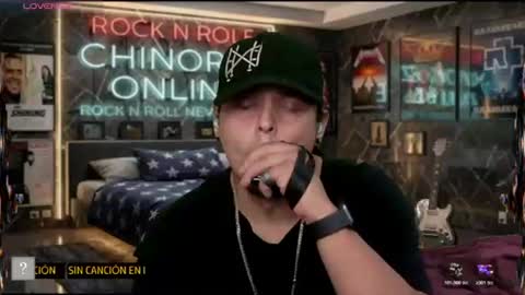 Snapshot of chinoroz chatting on 06.15.26 Enrique online show from 06.15.26