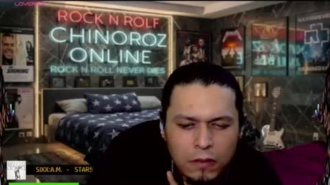 Snapshot of chinoroz chatting on 06.18.26 Enrique online show from 06.18.26