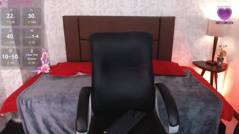 Chloe  online show from 04.10.26