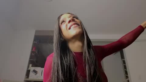 chloe_cooperr online show from 05.18.26