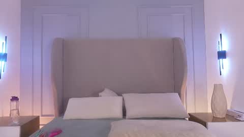 Chloe online show from 07.10.26