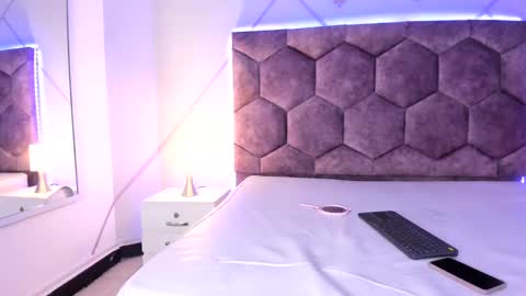 chloe_durand_ online show from 02.21.25