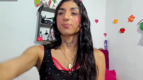 Snapshot of chloe_evanx_ chatting on 11.18.25 Chloe Evanx online show from 11.18.25