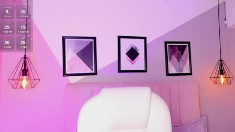 Snapshot of chloe_fischer chatting on 02.07.25 Chloe online show from 02.07.25