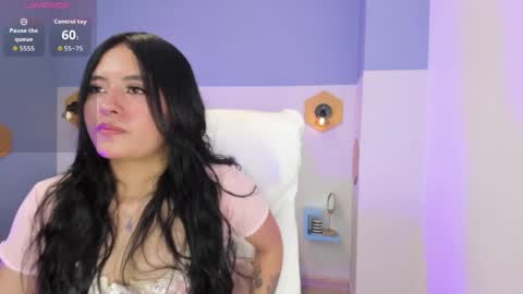 Chloe online show from 04.10.26