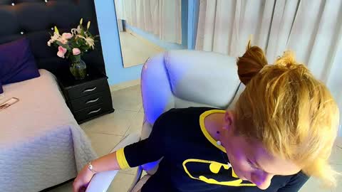 CHLOE online show from 12.13.24