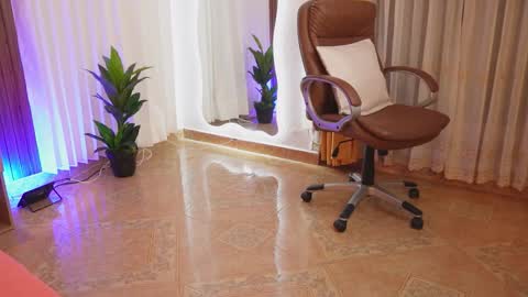 Snapshot of chloe_harriss chatting on 01.19.26 Chloe online show from 01.19.26