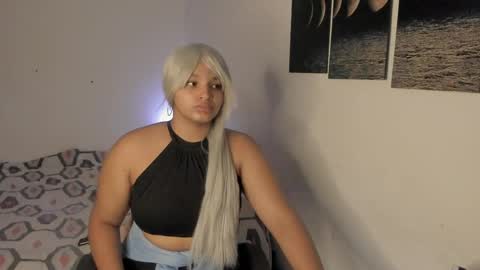 chloe_kisses online show from 04.08.26