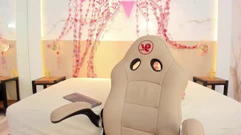  CHLOE  online show from 02.09.26