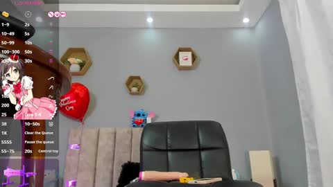 Snapshot of chloe_narcise chatting on 02.21.25 Chloe online show from 02.21.25