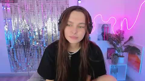 Snapshot of chloe_sunny chatting on 07.26.26 Chloe online show from 07.26.26