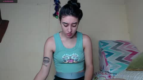 Chloe  online show from 01.03.25