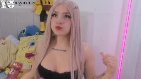 Chloe online show from 04.12.26