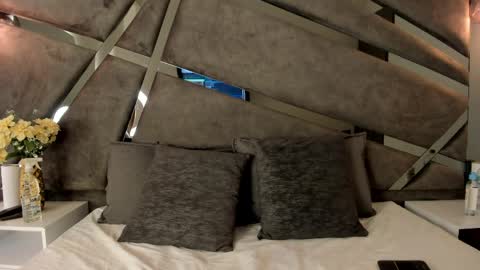 chloee_parkerr online show from 03.31.26