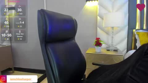  Chloe Harper  online show from 03.30.26