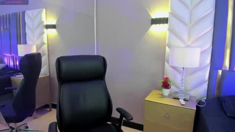  Chloe Harper  online show from 04.14.26