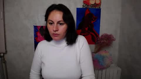 Chloe online show from 10.11.25