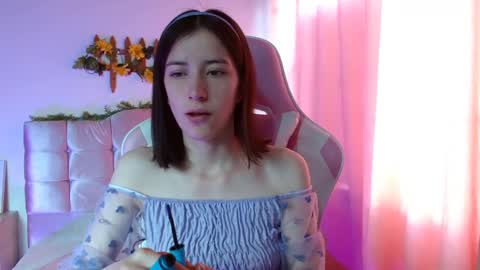 Chloe online show from 02.19.25