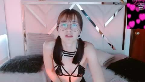 Chloe online show from 10.08.25