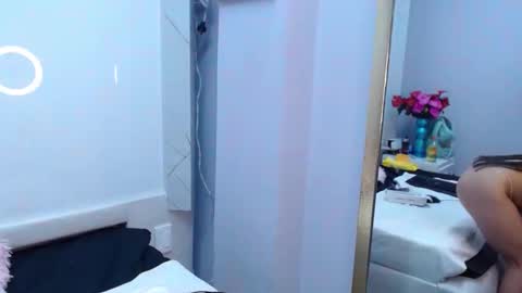 ChloeSignup For Free  Join my Fan Club online show from 01.12.25