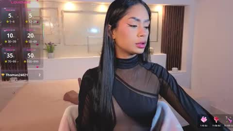 Chloe Moon online show from 10.01.25